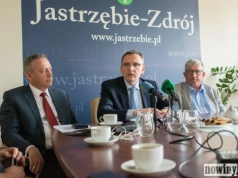 Kwestia szkolnictwa oraz MZK. Co ciekawego przedstawiono na konferencji w Jastrzębiu?