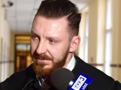 Adwokat Paweł Kozanecki nie stawił się w areszcie. Jest list gończy — wraca sprawa „trumny na kółkach”