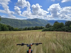 #AktywnaEkipa wjeżdża z mocną wycieczką e-MTB. Trasa do lekkich nie należy