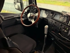 Jeden z ostatnich TGX-ów z manualną skrzynią, po tuningu w amerykańskim stylu