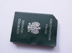 Masz w domu stary dowód? Absolutnie go nie wyrzucaj