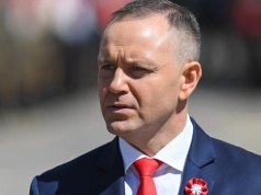 Majmurek: Prezydent Nawrocki wdepnął w polityczne bagno. Rząd chce, by się w nim ubrudził