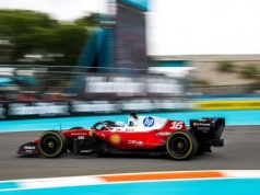 Błąd Leclerca i pech Hamiltona. Ferrari nie wykorzystało szansy w GP Miami