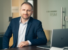 Oracle NetSuite wspiera centralizację danych biznesowych, szybsze decyzje i zmianę funkcji finansów w organizacji