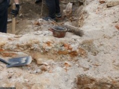 Znaleźli ślady przedwiecznego alkoholu na Podlasiu. To mogło być piwo