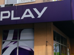 Problemy z siecią Play. Użytkownicy nie mogą korzystać z internetu