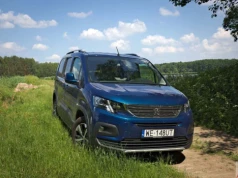 Pilna akcja serwisowa Stellantis. Prawie 60 tys. aut z silnikiem 1.5 BlueHDi do warsztatów