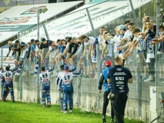 Żużel. Barwy Unii niemile widziane na Sparcie? Fanka musiała… schować szalik!