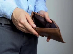 Podwyżka znika w tydzień. Polacy wpadają w finansową spiralę