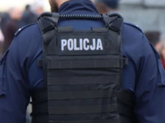 Policja zatrzymała mieszkańca Krakowa. Recydywista usłyszał pięć zarzutów