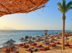 Tanie all inclusive na lato. Gorący kraj i dobry hotel bezpośrednio przy plaży