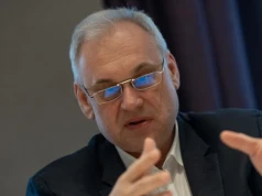 Rezultaty Asbisu są znacznie lepsze od oczekiwań. Pomogły inwestycje w infrastrukturę AI