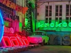 Galeria Neonów pokaże niedostępne na co dzień eksponaty. "Wieczór Otwarty" już w ten weekend!