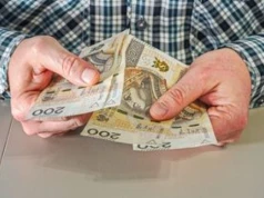 Ile trzeba zarabiać na 8 tys. zł emerytury? Oto wyliczenia