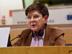 Beata Szydło miała zostać przesłuchana w Rzeszowie. Prokurator czekał ponad godzinę