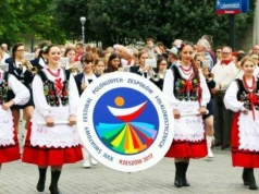 Zespoły folklorystyczne z trzech kontynentów przybędą w lipcu na festiwal polonijny