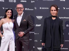 Cichopek w perłach, Kurzajewski z brązowymi akcentami. Sykut-Jeżyna na evencie z malutkim, stylowym dodatkiem
