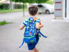 Szkoły pozamykane na egzamin 8 klas. Dzieci się cieszą, a pracujący rodzice znów są wyrolowani