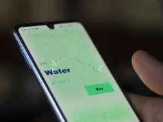 Kontrakty terminowe na wodę, czyli jak Wall Street zaczęło handlować „błękitnym złotem”