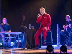 Andrzej Piaseczny ponownie wystąpił w Raciborzu. Kameralny koncert przyciągnął fanów artysty