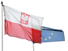 Ponad 20 lat Polski w Unii Europejskiej. Jak te dwie dekady oceniają Polacy? Niemal …