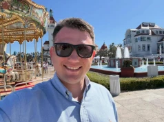 Zatrzymali Mentzena na lotnisku w Londynie! „Bali się, że będę przemawiał”