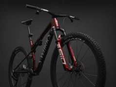 Rowery XC nie są już tylko lekkimi maszynami na podjazdy. Nowy Specialized jest tego dobrym przykładem