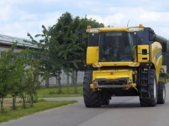 Jak zdobyć uprawnienia na kombajn? Sprawdzamy, czy kurs jest obowiązkowy