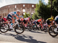 Paul Magnier wygrywa pierwszy etap Giro d'Italia dzięki masowemu upadkowi w ostatnim sprincie