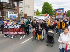 Protest w Podjuchach. Budowa baza paliwowej wzbudza silne emocje