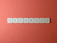 Jak chronić bezpieczeństwo danych, gdy nawet silne hasło cyberprzestępcy kradną w kilka sekund?