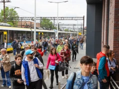 Opolski Ekspres Dęty znów dotarł do Raciborza. Dworzec wypełniła muzyka i tłumy gości