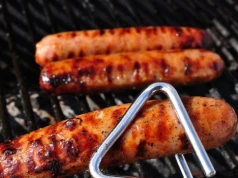 Ten błąd przy grillu popełnia niemal każdy. Może mocno szkodzić zdrowiu