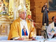 „Tu jest tylko miejsce zatrzymania” – o przemijaniu i nadziei podczas odpustu ku czci Matki Bożej Łaskawej