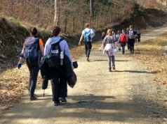 PTT nie odpuszcza sprzątania. Z workami na szlaki Babiej Góry