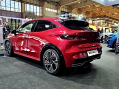 Nowe Renault Clio VI na raty lub w najmie. Ile trzeba zapłacić?