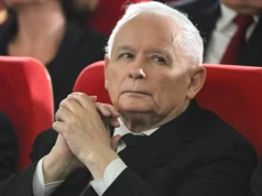 Kolejna miesięcznica smoleńska, przemówienie Kaczyńskiego zakłócone. „Zdrajca, kłamca”