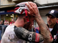 Koszmarna kraksa na Giro d'Italia. Poważne obrażenia kolarzy