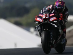 Jorge Martin wygrywa sprint w Le Mans po fenomenalnym starcie. Potężny wypadek Marca Marqueza