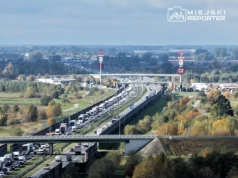 Karambol na trasie A2 w kierunku Warszawy. Droga zablokowana