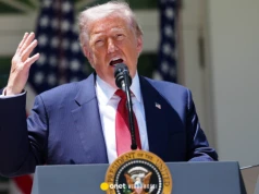 Ostry wpis Donalda Trumpa o Iranie. Przy okazji skrytykował swoich poprzedników