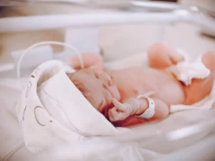 Ministerstwo Zdrowia rozwiewa wątpliwości dotyczące pracy pielęgniarek na neonatologii