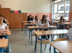 Egzamin ósmoklasisty 2026 rozpoczęty. Na początek język polski