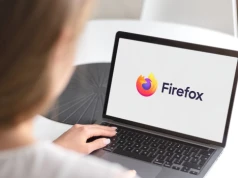 Mythos  wykrywa w Firefoksie błędy sprzed 15 lat 