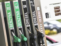 Ceny paliw we wtorek. Benzyna tańsza niż w poniedziałek, diesel też spada