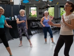 Zumba dla seniorek w Jaworznie. Taneczne rozpoczęcie tygodnia