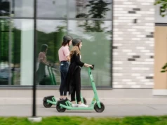 Źle zaparkujesz? Twoja hulajnoga pojedzie wolniej. Bolt sięga po metody rodem z "Czarnego Lustra"