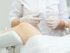Dr Google ważniejszy niż lekarz. Co piąta Polka zakwestionowała zalecenia ginekologa
