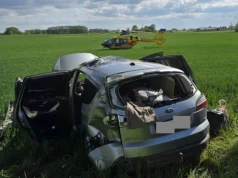 Zderzenie dwóch pojazdów na DK92, trzy osoby przewiezione do szpitala! Na miejscu śmigłowiec LPR