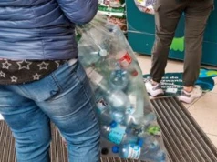 Zarabiają na systemie kaucyjnym. Sprzedaż wystrzeliła w górę